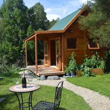 Sunrise Cabin At First Light Rangihaeata Retreat タカカ エクステリア 写真